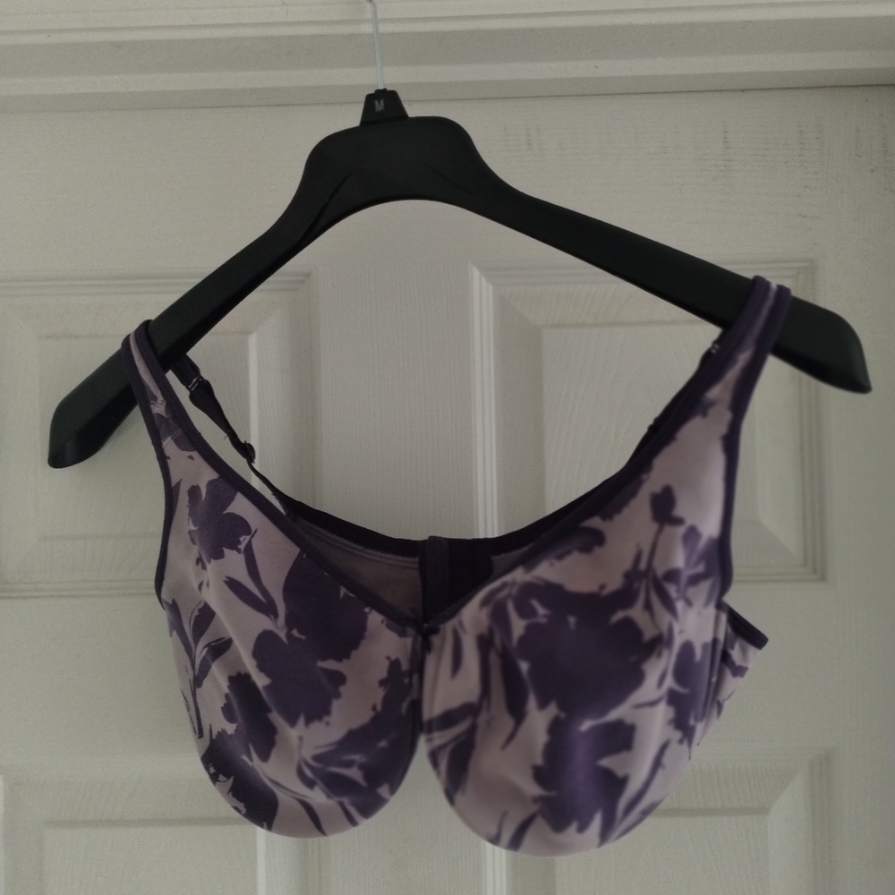 Lavender Floral Women's Bra Size 38 DD